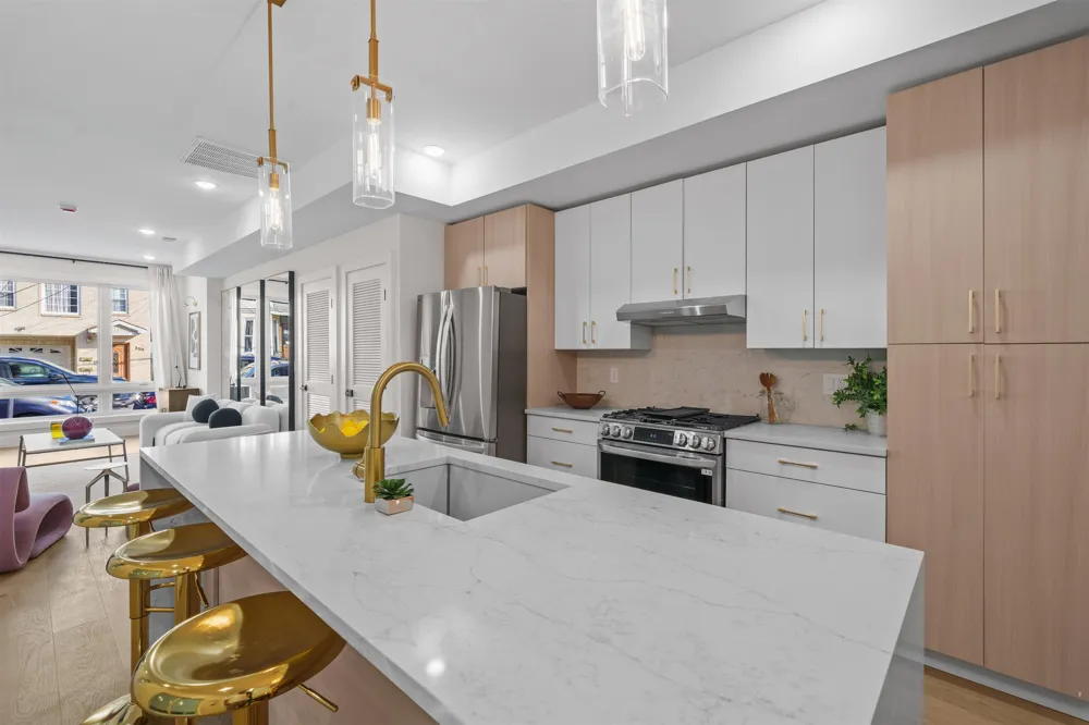 249.5 HALLADAY ST #A