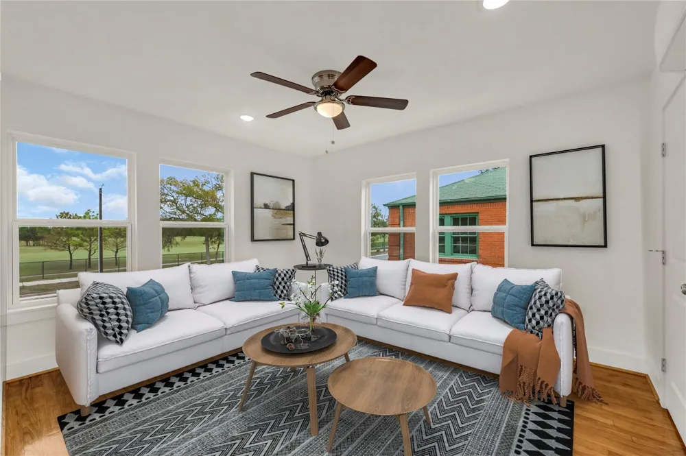 6620 Lawndale Street #4