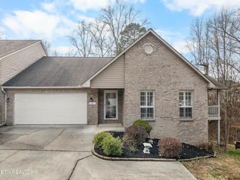 921 Mercer Drive