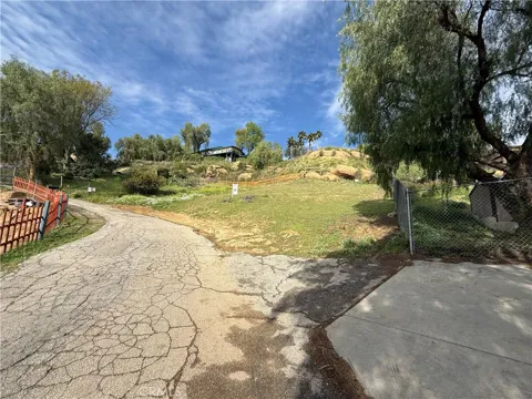 7365 Webb Rd