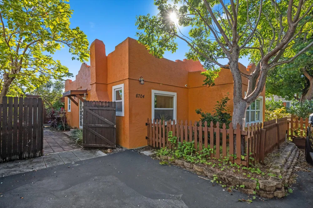 6704 Garden Avenue
