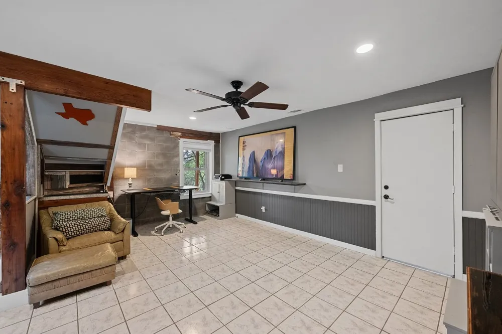 402 Bear Canyon Drive Manchaca, TX 78652