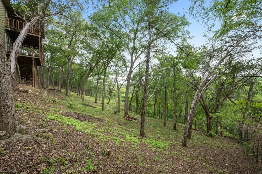 402 Bear Canyon Drive Manchaca, TX 78652
