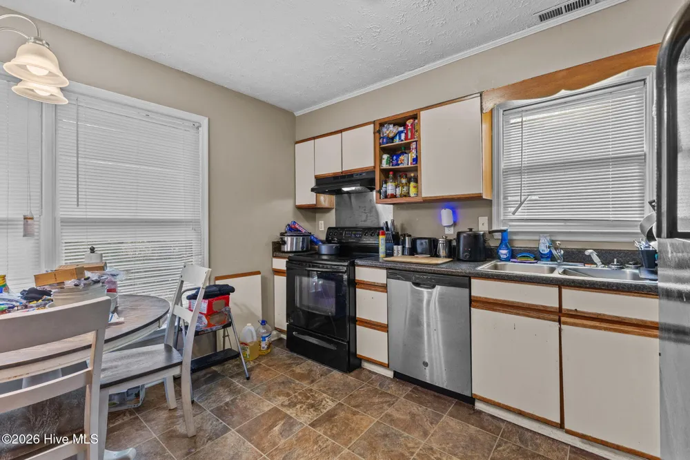 2967 Peacock Street Hope Mills, NC 28348