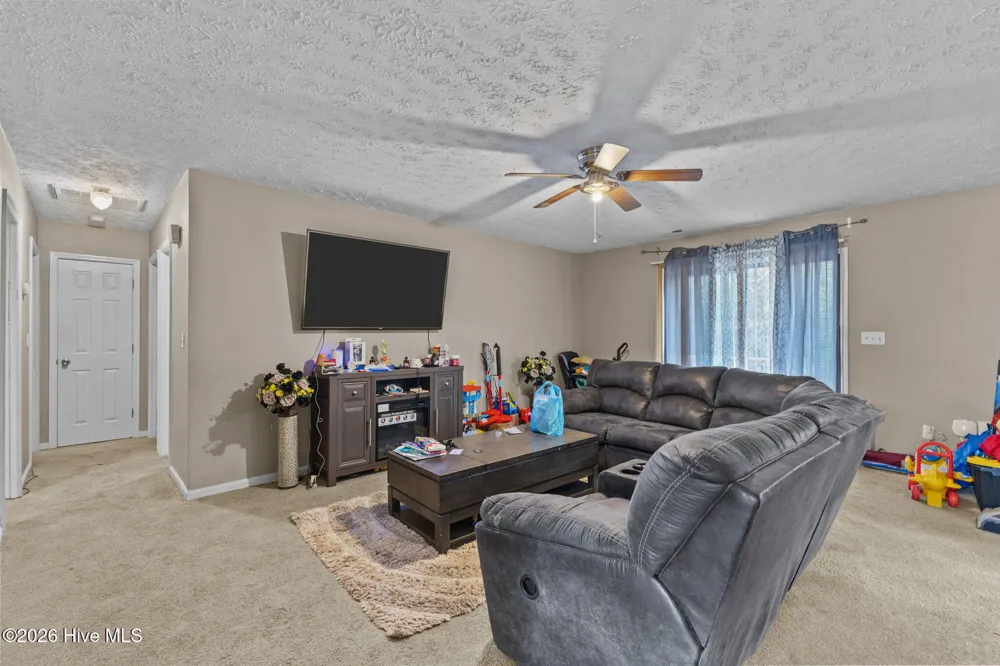 2967 Peacock Street Hope Mills, NC 28348