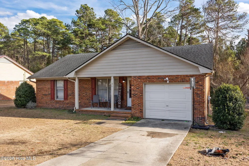 2967 Peacock Street Hope Mills, NC 28348