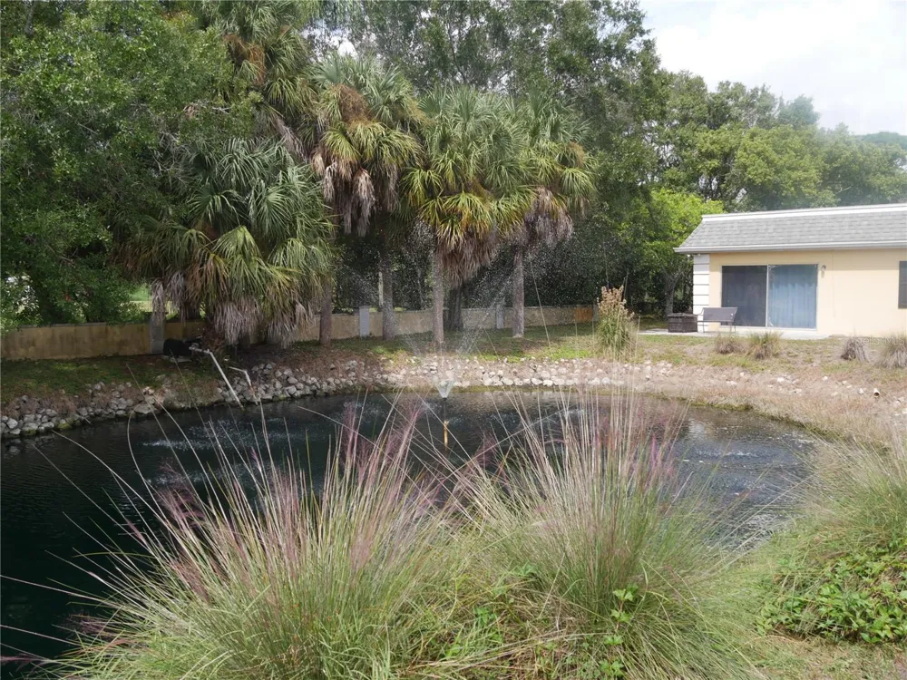 2411 ASPINWALL STREET #2411 Sarasota, FL 34237