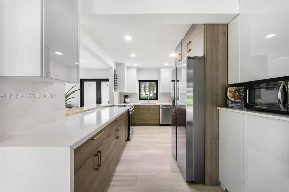 7325 SW 102nd St Pinecrest, FL 33156