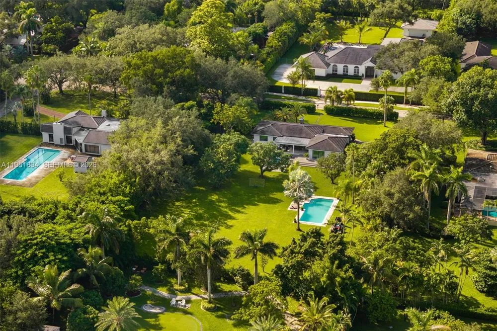 7325 SW 102nd St Pinecrest, FL 33156