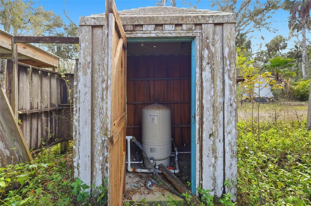 HIGGINSON ROAD Zephyrhills, FL 33540