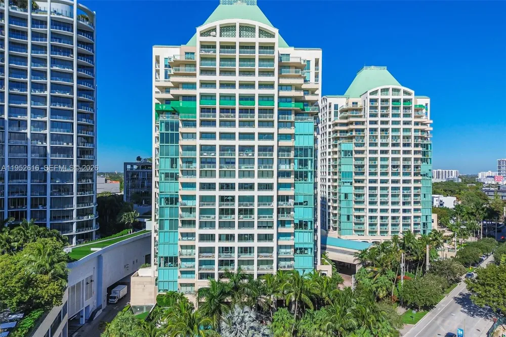 3400 SW 27th Ave #802