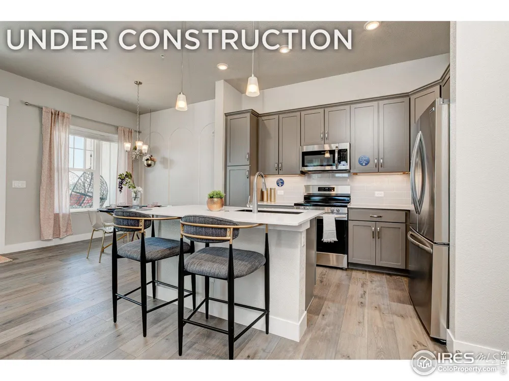 6784 Maple Leaf Drive