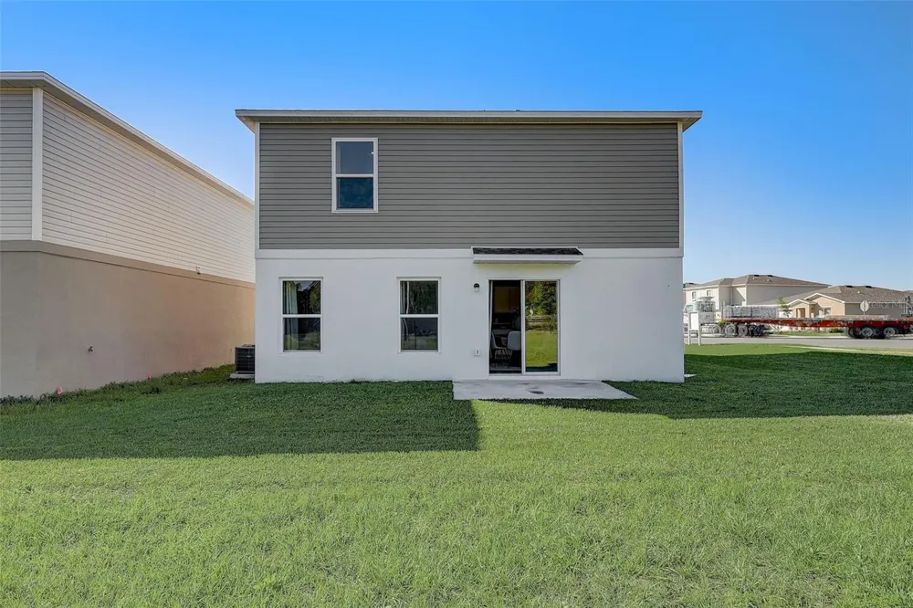 2076 GOLDEN BEAK DRIVE Eagle Lake, FL 33839
