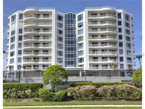 455 LONGBOAT CLUB ROAD #401