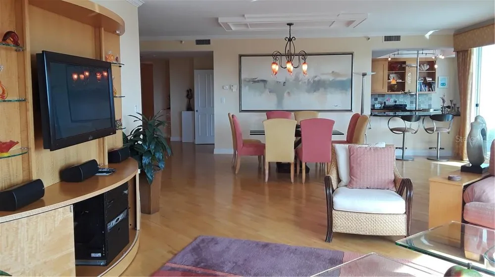 455 LONGBOAT CLUB ROAD #401 Longboat Key, FL 34228