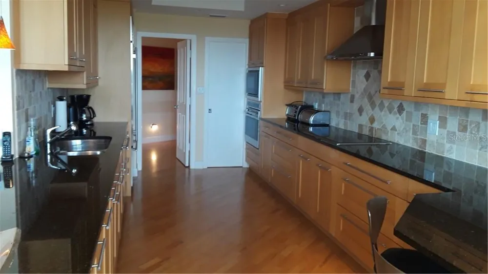 455 LONGBOAT CLUB ROAD #401 Longboat Key, FL 34228