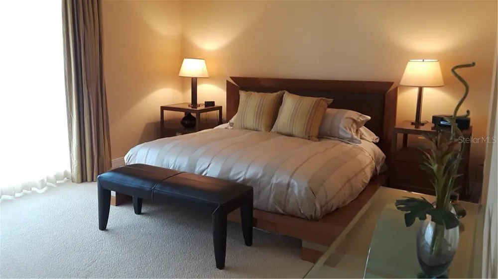 455 LONGBOAT CLUB ROAD #401 Longboat Key, FL 34228