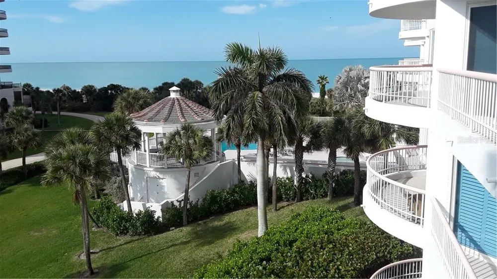 455 LONGBOAT CLUB ROAD #401 Longboat Key, FL 34228