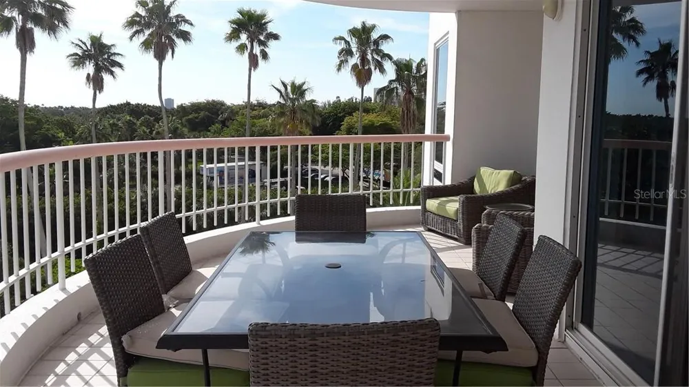 455 LONGBOAT CLUB ROAD #401 Longboat Key, FL 34228