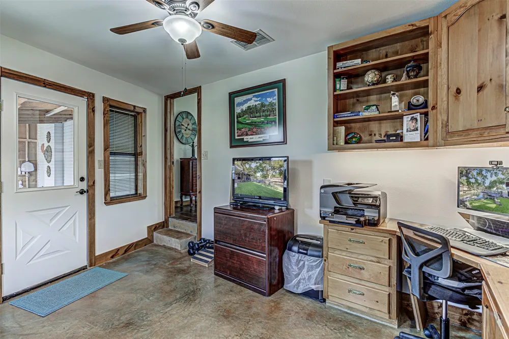 1104 Hill Circle West Drive Granite Shoals, TX 78654