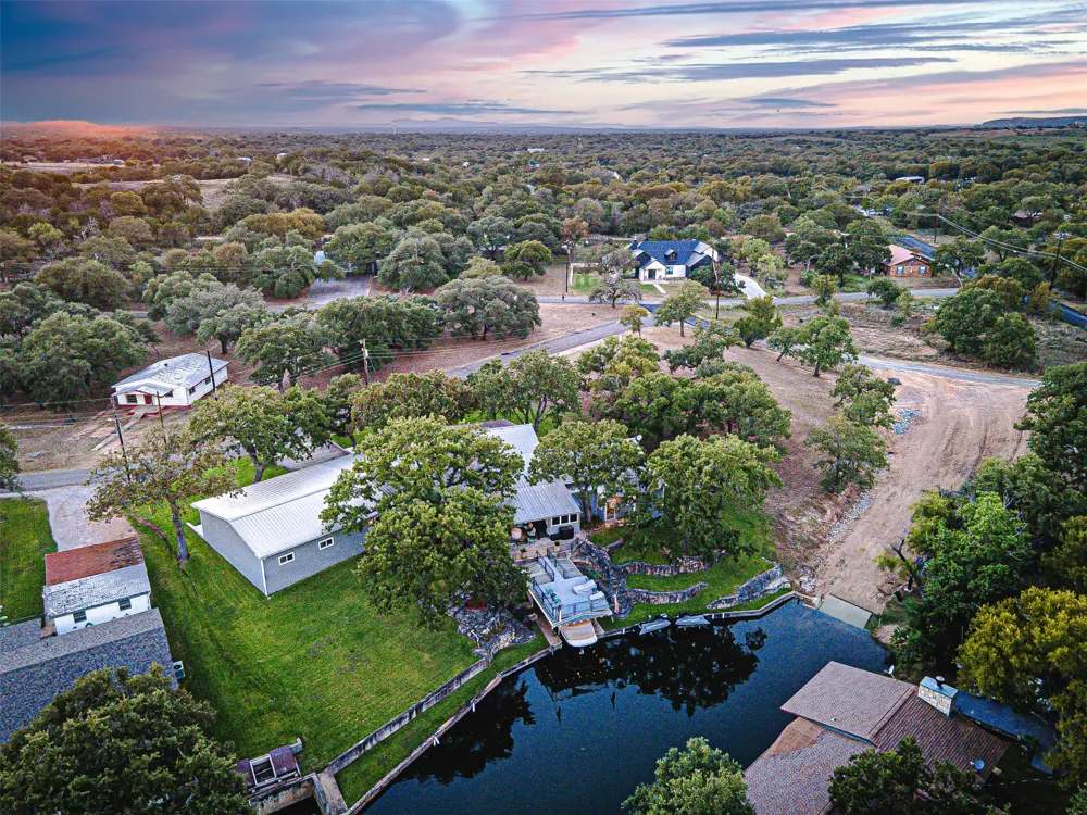 1104 Hill Circle West Drive Granite Shoals, TX 78654