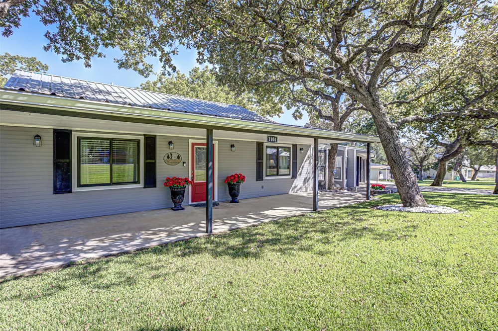 1104 Hill Circle West Drive Granite Shoals, TX 78654