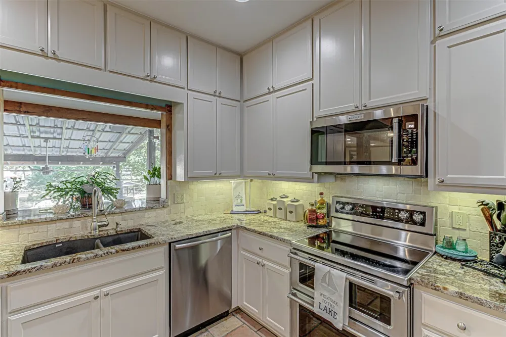 1104 Hill Circle West Drive Granite Shoals, TX 78654