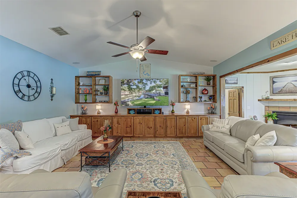 1104 Hill Circle West Drive Granite Shoals, TX 78654