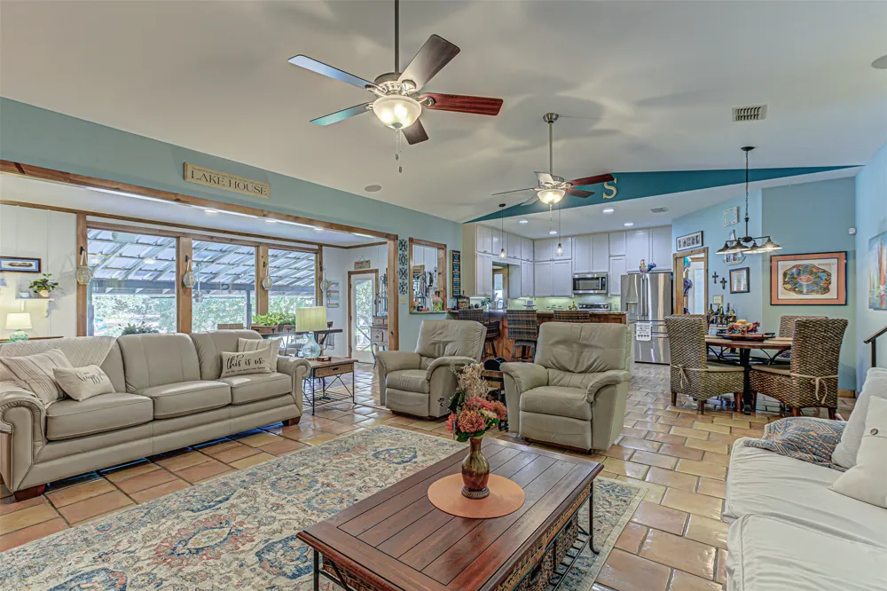 1104 Hill Circle West Drive Granite Shoals, TX 78654