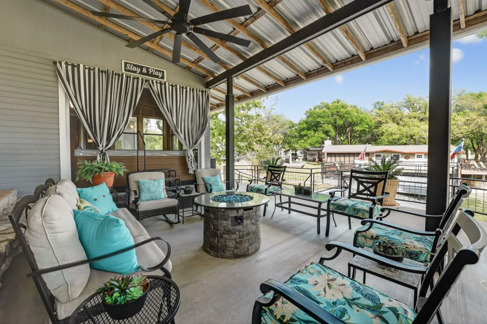 1104 Hill Circle West Drive Granite Shoals, TX 78654