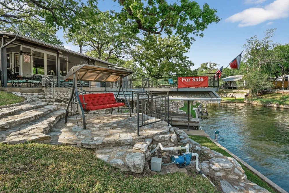 1104 Hill Circle West Drive Granite Shoals, TX 78654
