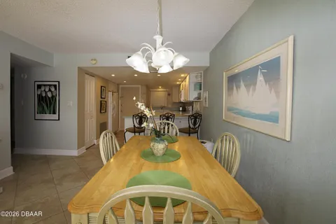 1571 S Atlantic Avenue #306