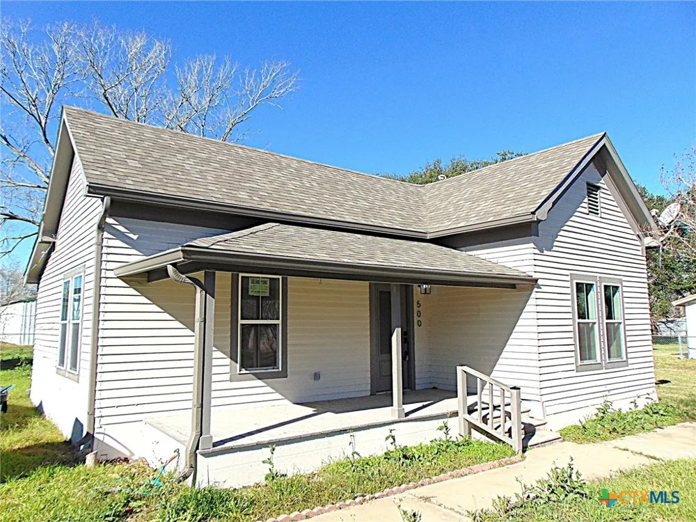500 S Texana Street Hallettsville, TX 77964