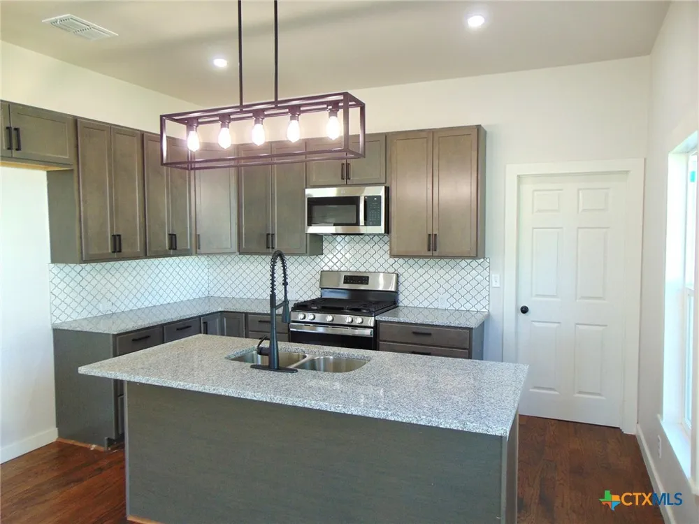 500 S Texana Street Hallettsville, TX 77964