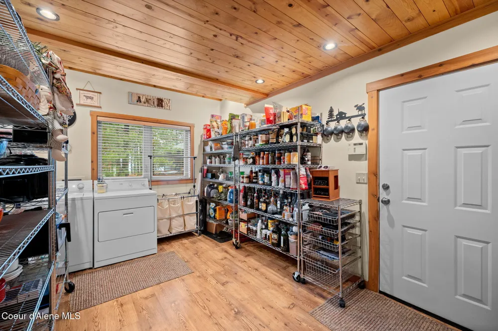 2094 E Driftwood Heights Drive Harrison, ID 83833