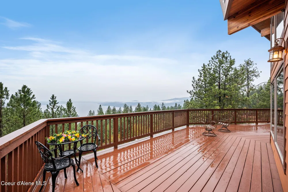2094 E Driftwood Heights Drive Harrison, ID 83833