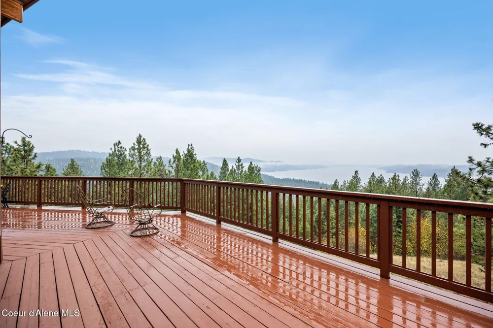 2094 E Driftwood Heights Drive Harrison, ID 83833