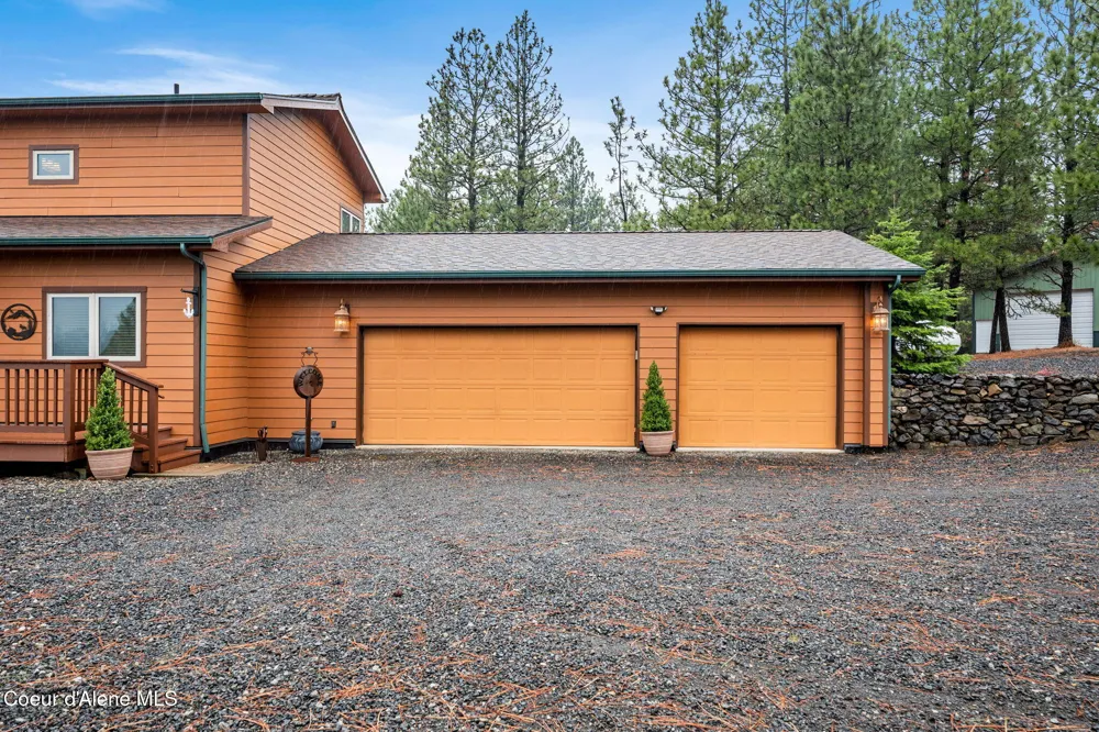 2094 E Driftwood Heights Drive Harrison, ID 83833