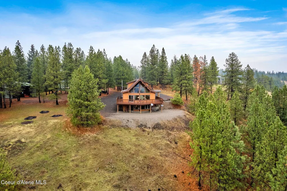 2094 E Driftwood Heights Drive Harrison, ID 83833