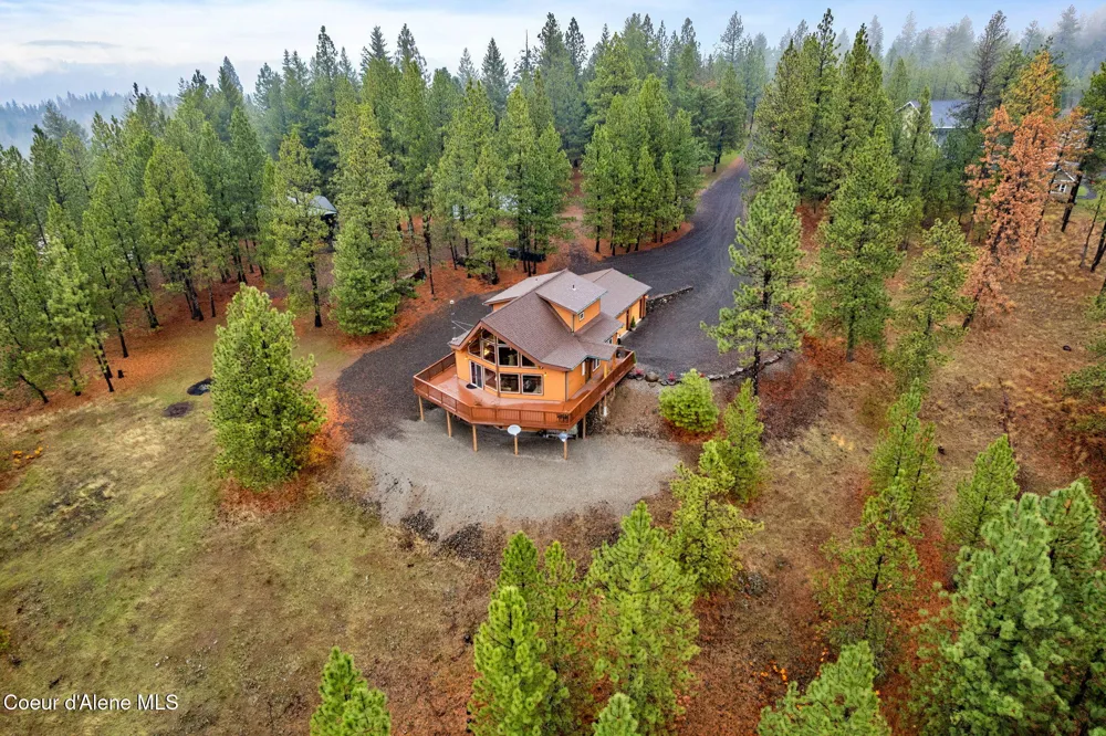 2094 E Driftwood Heights Drive Harrison, ID 83833