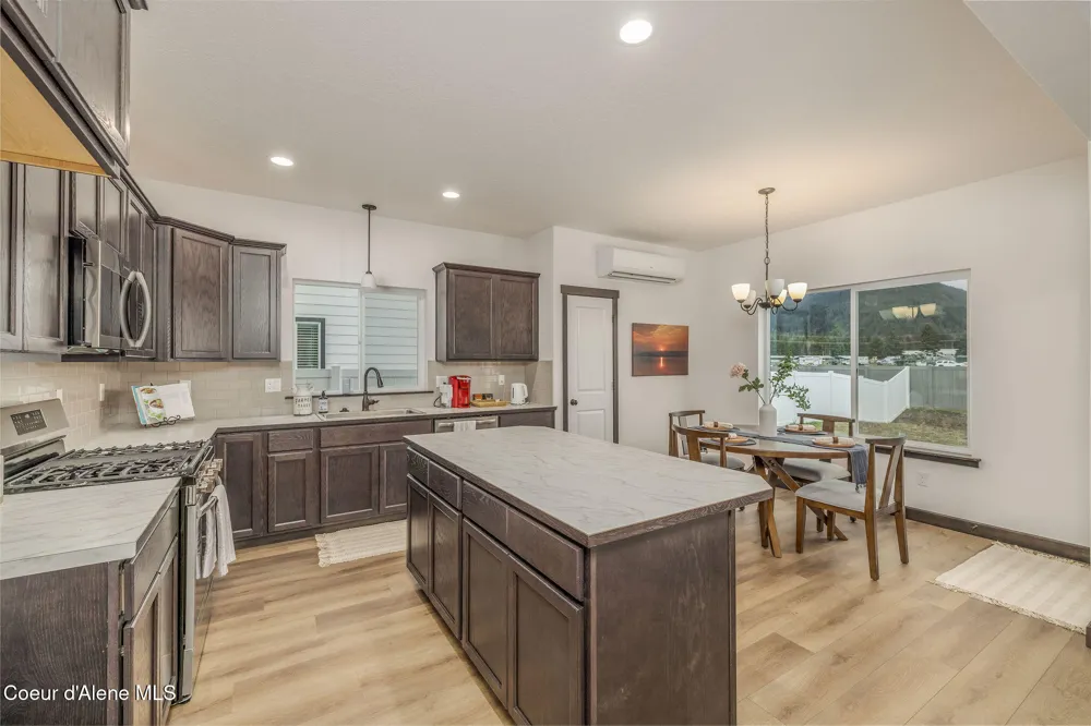 1144 Jersey Street Sandpoint, ID 83864