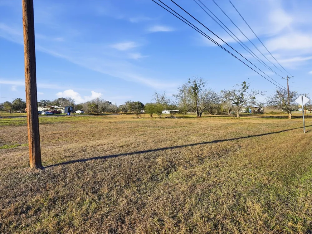 Dunn Yoakum, TX 77995