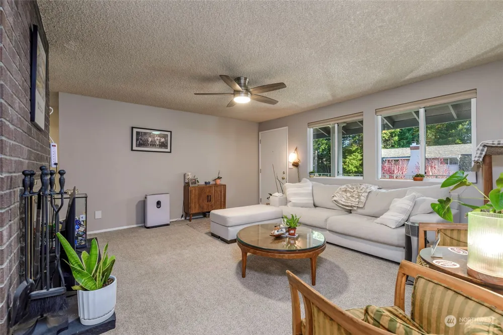 8319 Cirque Drive W #3 University Place, WA 98467