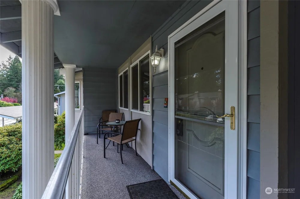 8319 Cirque Drive W #3 University Place, WA 98467