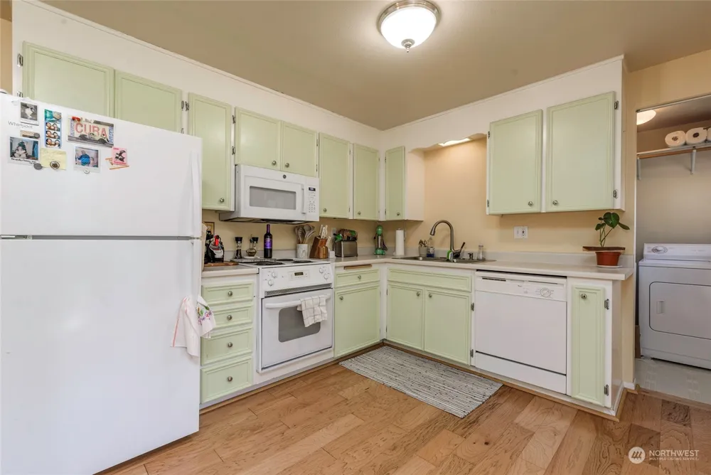 8319 Cirque Drive W #3 University Place, WA 98467