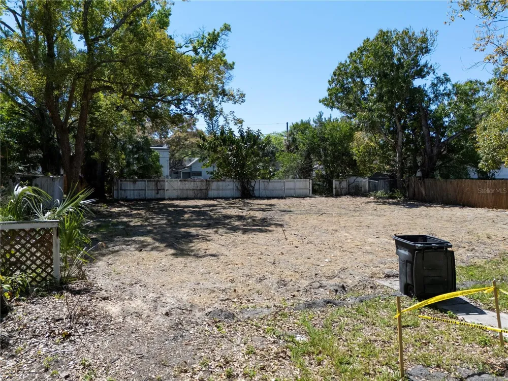 1007 JONES STREET Clearwater, FL 33755