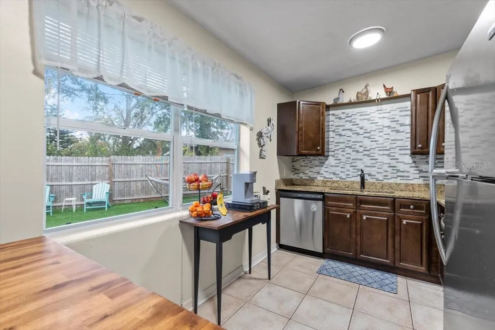 450 CARD AVENUE Holly Hill, FL 32117