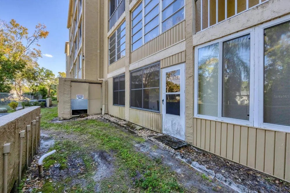 3534 LAKE BAYSHORE DRIVE #K118 Bradenton, FL 34205