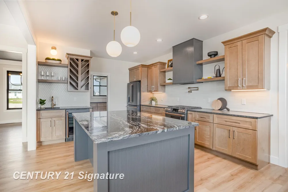 34 W Grove Court Thomas Township, MI 48623