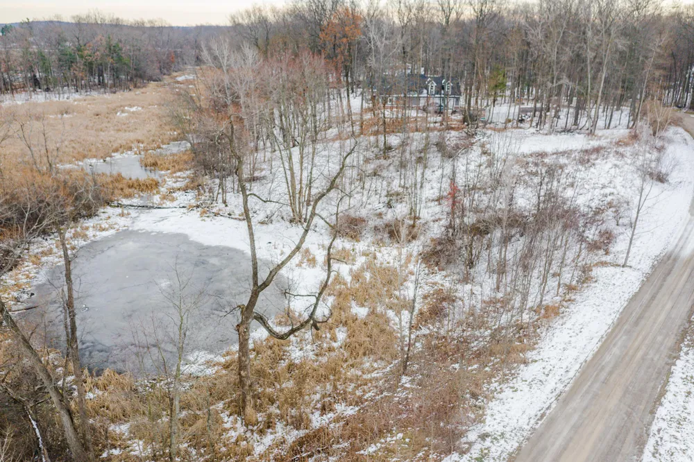 1933 Percy Lane Highland, MI 48357